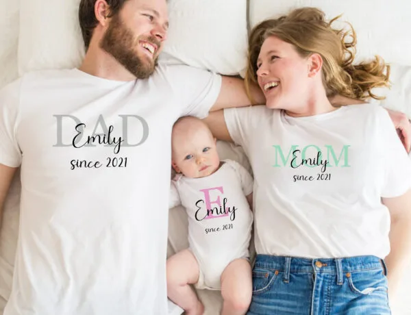 Familien Outfit Passendes Set Mama Papa und Baby Outfit Familien T-Shirt Sets MOM T-Shirt DAD T-Shirt und Baby Body Kind Tshirt Partnerlook – Bild 3