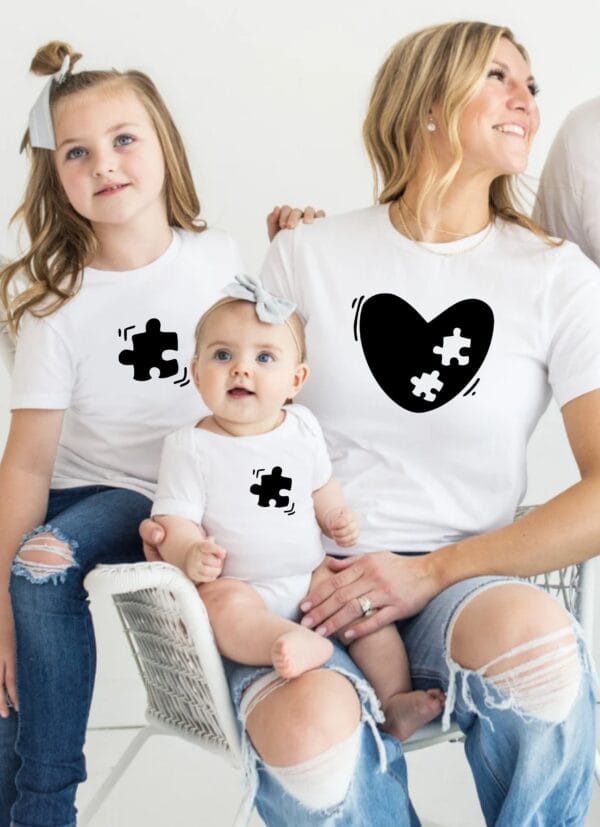Familien Puzzle Partnerlook Shirts und Baby Bodysuit. Fehlendes Stück Familien Passendes Set. Muttertag Geschenk. Puzzle Familienoutfit.