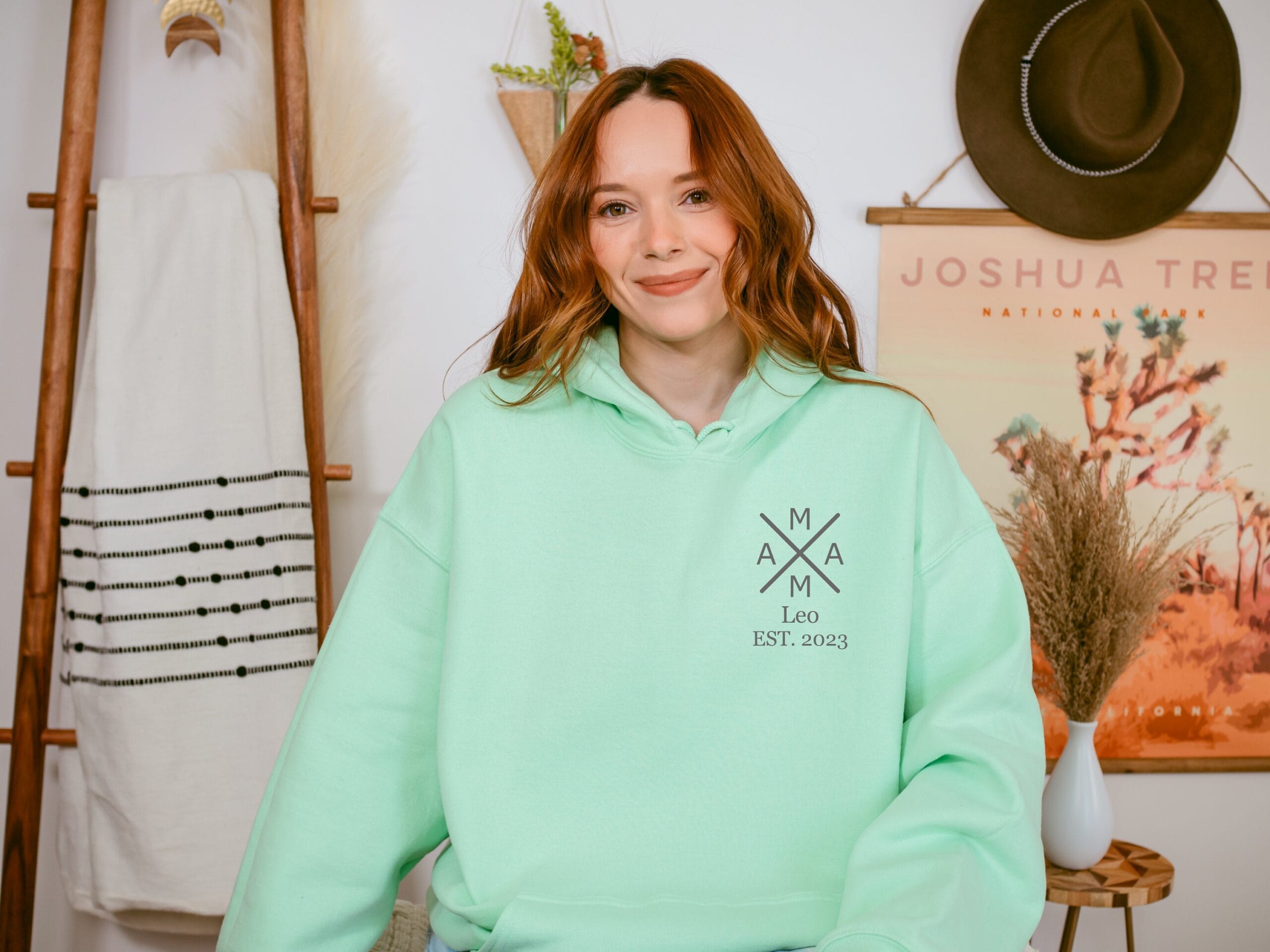 Mamas Schatz:Personalisierter Geburtsjahres-Hoodie.Mama Pulli.Mutter Geschenk.Mama Hoodie.Mama Sweatshirt.Personalisierter Kapuzenpullover. – Bild 4