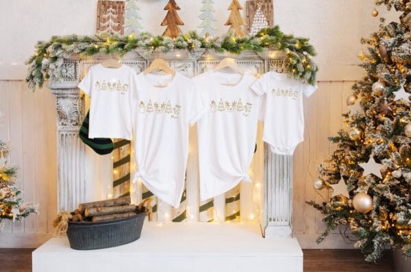 Familie Weihnachtsoutfit.Familienoutfit.Partnerlook Familie Weihnachten Shirts.Family Matching Set.Passendes Set Mama,Papa,Mini und Baby.
