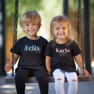 Kitakind 2024 T-Shirt.Personalisiertes Kindergartenkind Outfit.Krippenkind 2024.Kindergarten kind T Shirt mit Name. Krippenkind Baby Body.