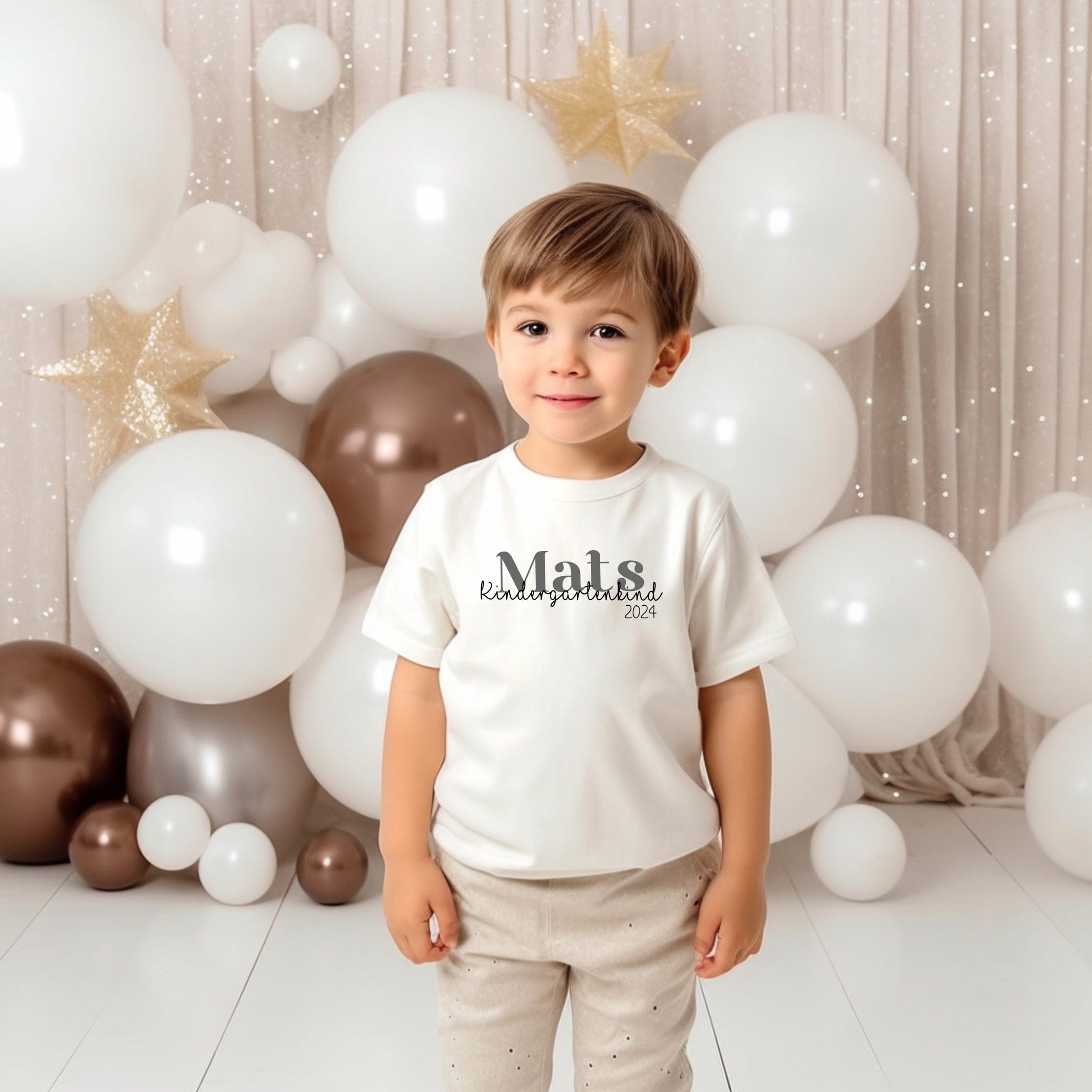 Kitakind 2024 T-Shirt.Personalisiertes Kindergartenkind Outfit.Krippenkind 2024.Kindergarten kind T Shirt mit Name. Krippenkind Baby Body. – Bild 4