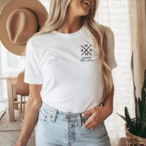 Mama's Herz:Personalisierte Shirt mit dem Namen und Geburtsjahr deines Kindes.Personalisierte Mama Shirt.Mama Geschenkidee.Geburstaggeschenk
