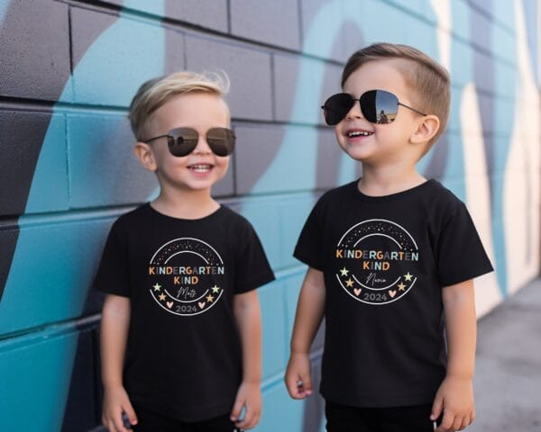 Hallo Kindergarten:Personalisiertes Kindergarten T-Shirt.Outfit Kindergartenstart.Kindergarten Kind 2024 TShirt mit Name.Geschenk. – Bild 5
