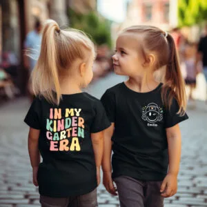 Kindergarten rockt!Bereit für meinen ersten Tag voller Spaß und Lernen.Kindergartenstart T-Shirt.Kindergarten Tshirt mit NAMEN 2024.