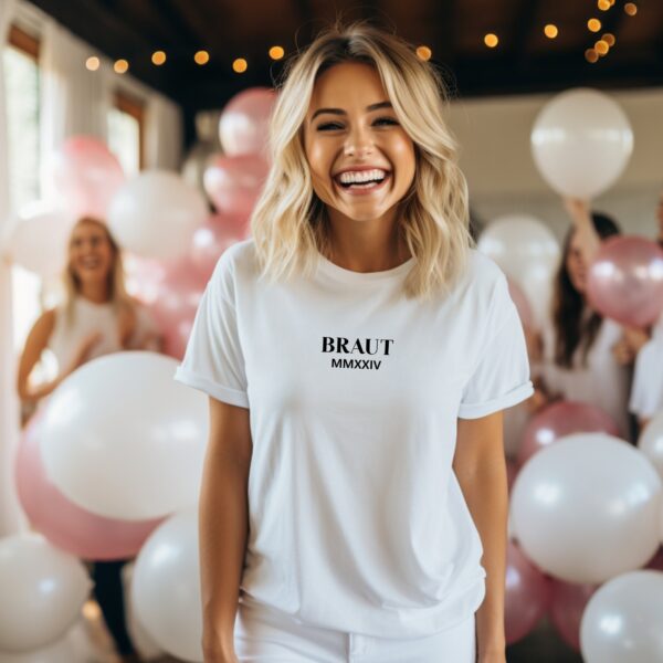 Hier kommt die Braut-Shirt.Braut 2024 T-Shirt.JGA Tshirt.Brautgeschenk.Junggesellinnenabschied Frauen Shirt.Hochzeit 2024.JGA Frauen TShirt. – Bild 5