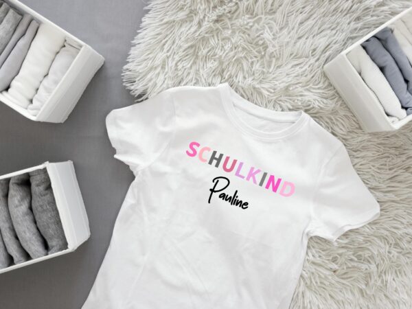 Personalisierte T-Shirts für den ersten Schultag mit Namen.T-Shirts für den Schulanfang.Schulanfang 2025.Personalisierte Schulkind TShirt. – Bild 7