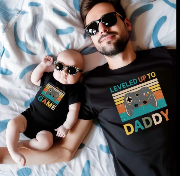 Leveled Up to Daddy & Player 2 Passende Gamer Outfits.Partnerlok Vater und Baby.Geschenk für Neugeborene.Geschenk für den neuen Papa.