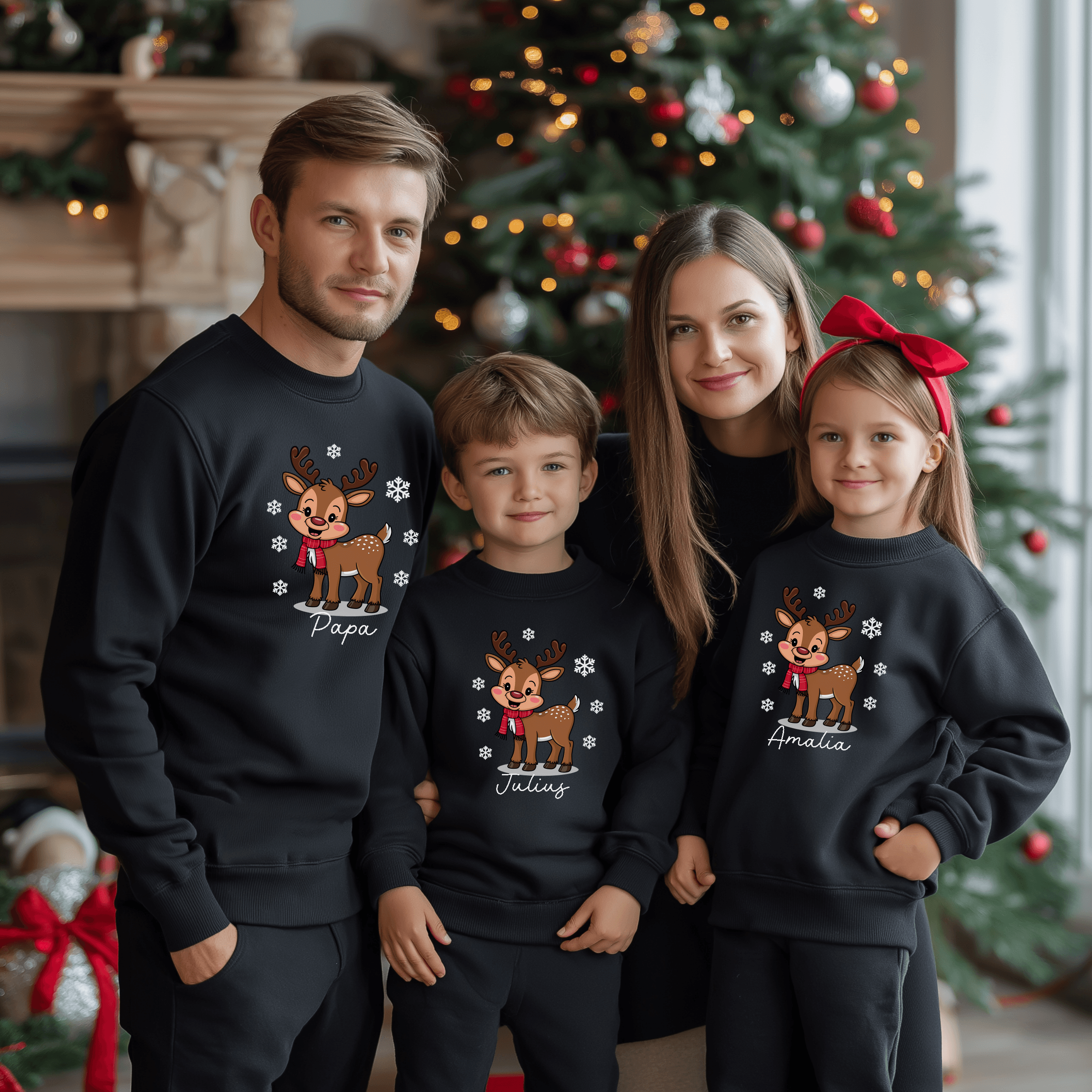 Familien Weihnachts Sweatshirt Rot mit Rentier – personalisiert mit Namen: Mama, Papa, Wunschname – Matching Family Xmas Pulli, Geschenk Set – Bild 6